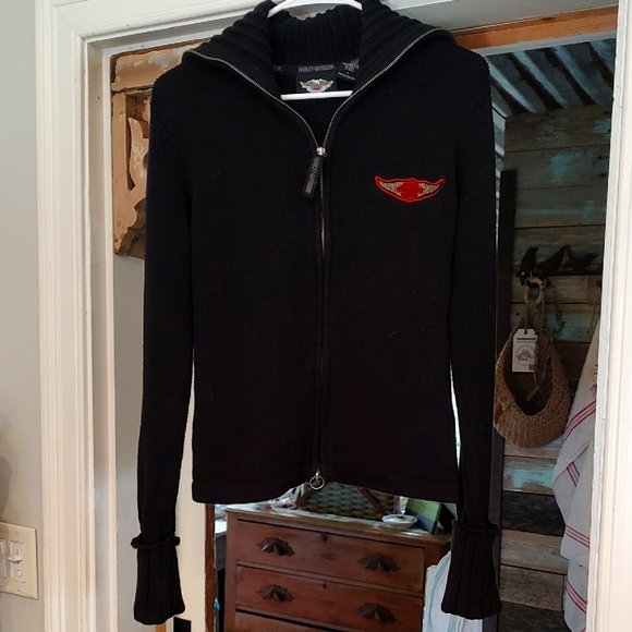 Zip Sweater - Picture 1 of 6